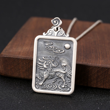 s999足银饰品男士个性复古泰银潮流男款大气祥云麒麟项链吊坠