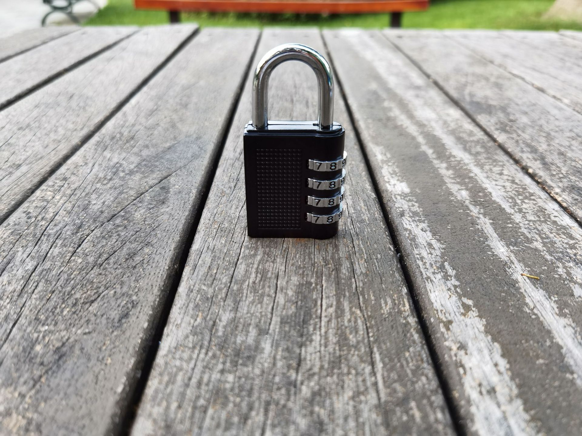 黑色锌合金密码锁大号4位数字防盗健身房更衣柜门挂锁行李箱包锁