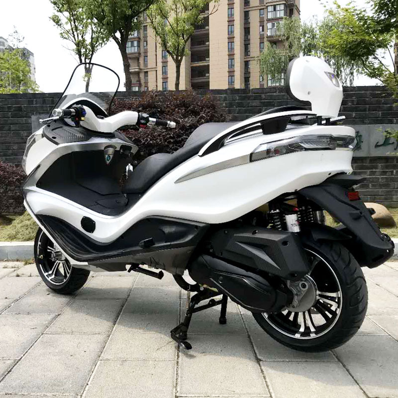 马杰斯特t8大踏板摩托车跑车150cc燃油国四电喷政策可上牌巡洋舰