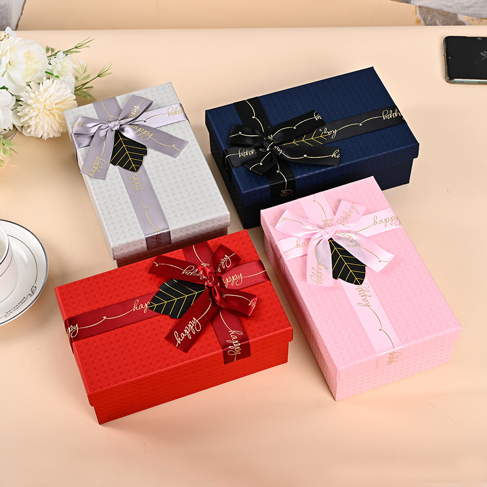 现货烫金丝带蝴蝶结天地盖生日商务礼物礼品盒正方形包装盒批发