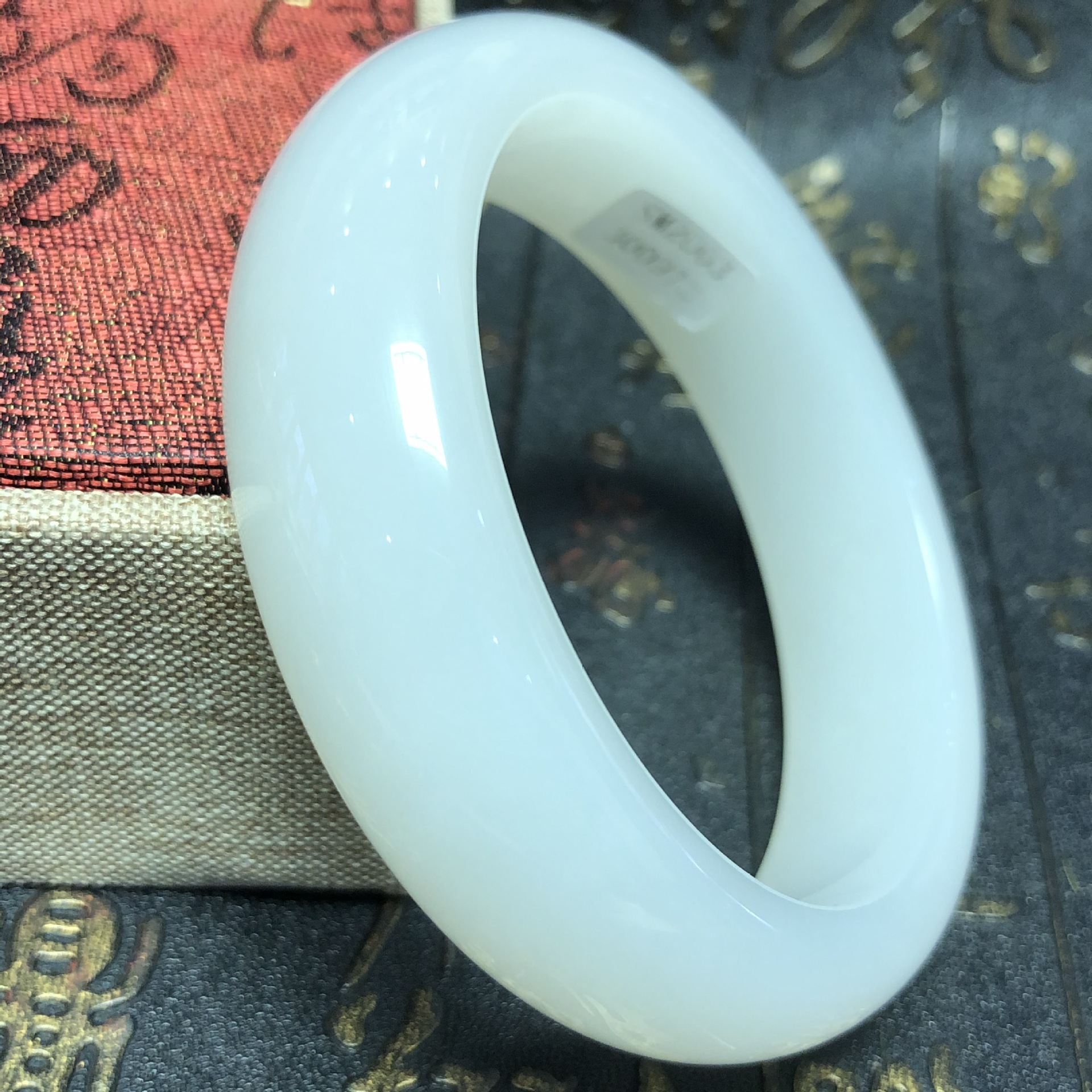 新疆和田玉羊脂级白玉手镯玉镯子复古加宽条手镯俄料手镯少女手镯