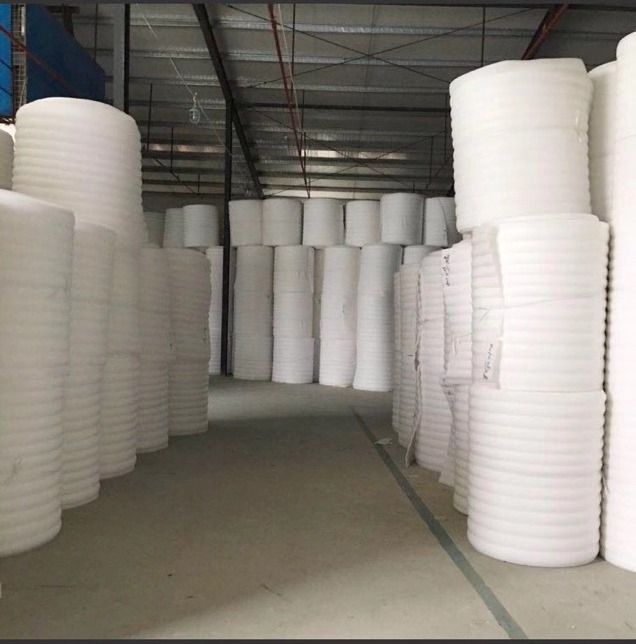 厂家直销防潮隔热降噪珍珠棉泡沫地垫 商用舒适耐磨地毯地垫辅料