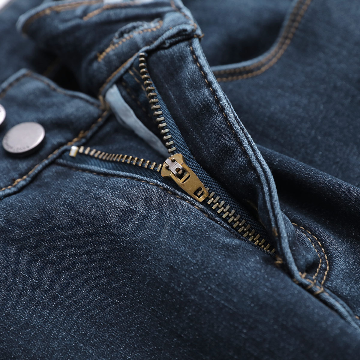 011820高腰老爹裤加绒豹纹贴标牛仔裤女冬款显瘦宽松直筒哈伦裤