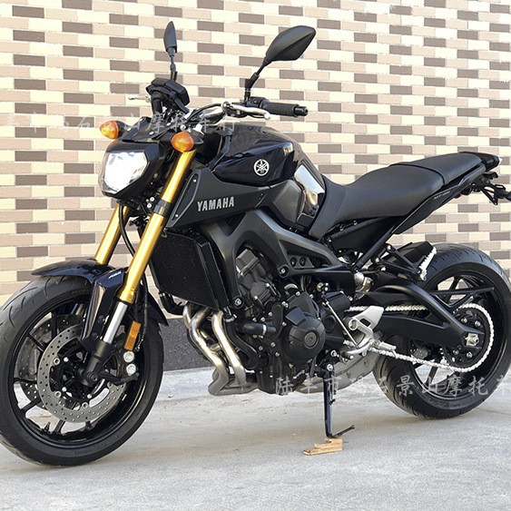 2014年雅马哈mt-09 大排量街跑男士跨骑摩托车