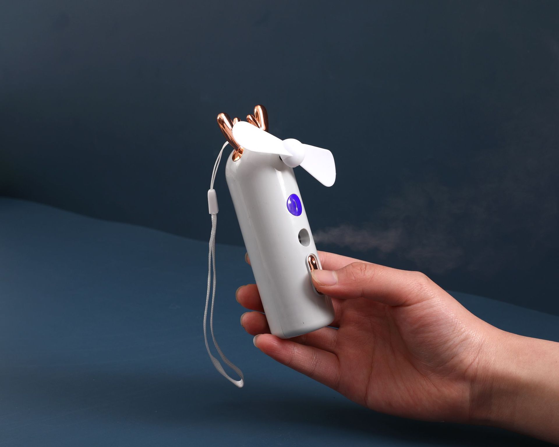 补水仪小鹿风扇usb充电小风扇卡通喷雾电风扇手拿降温补水小风扇