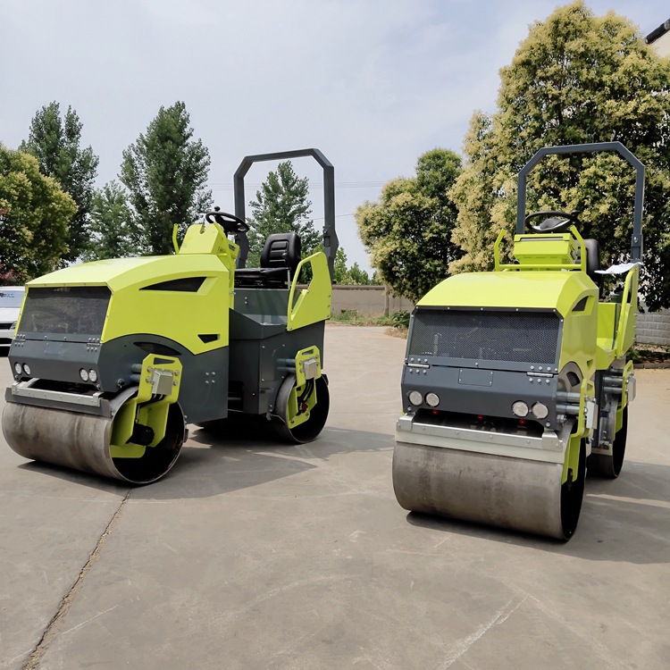 山东路桥小型沥青摊铺机 压路机滚筒2吨3吨辊压机械 道路修补养护
