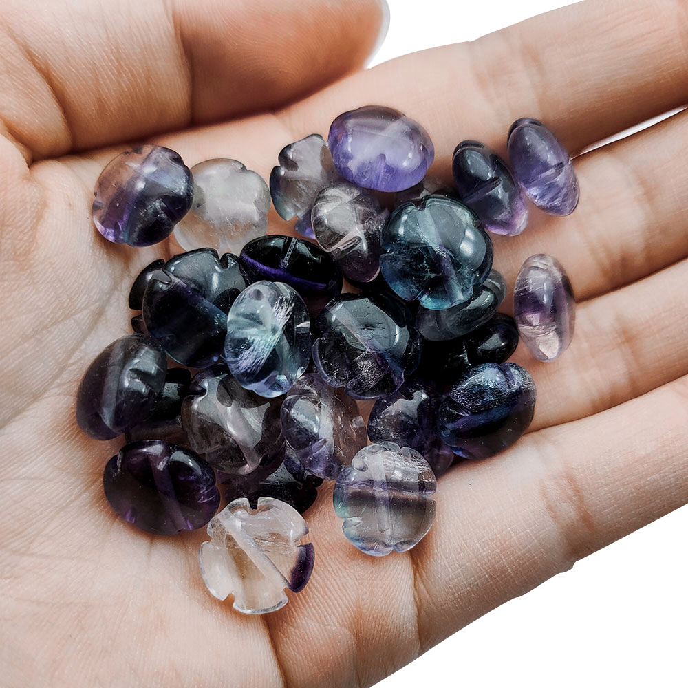 天然彩萤石花朵5*12mm雕刻花瓣珠七彩梦幻萤石五瓣花diy饰品配件