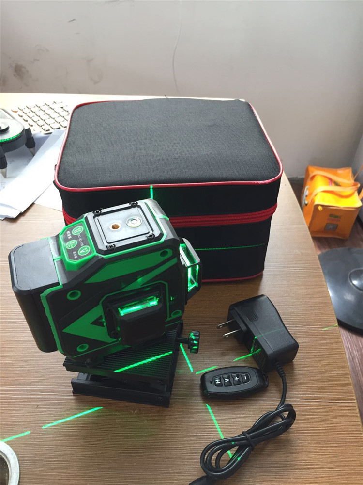 佐冠绿光12线贴墙仪激光水平投线仪高精度室外强光水平仪厂家直销