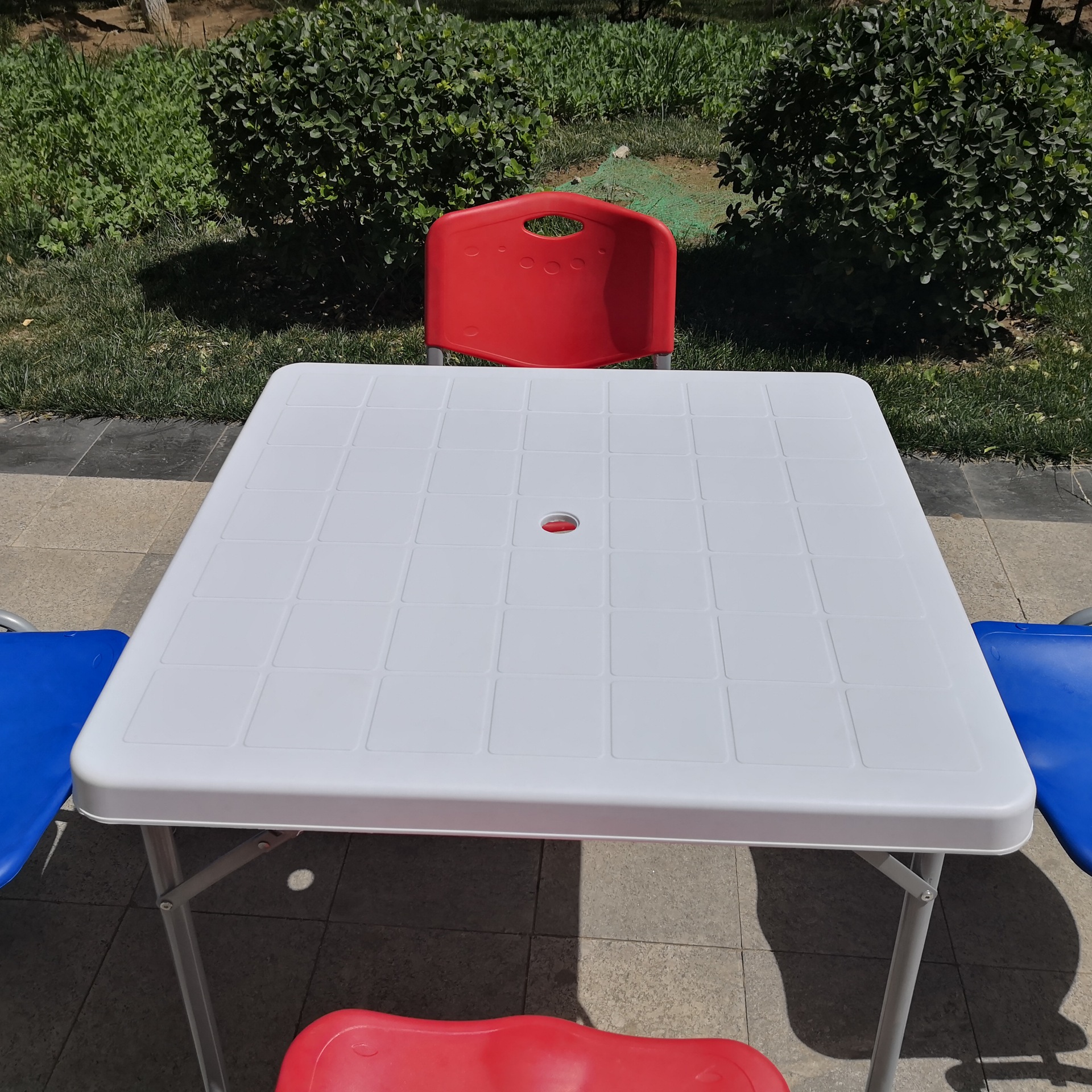 摆地摊桌子 折叠桌 大排档桌子 折叠方桌 防水耐脏 省运费