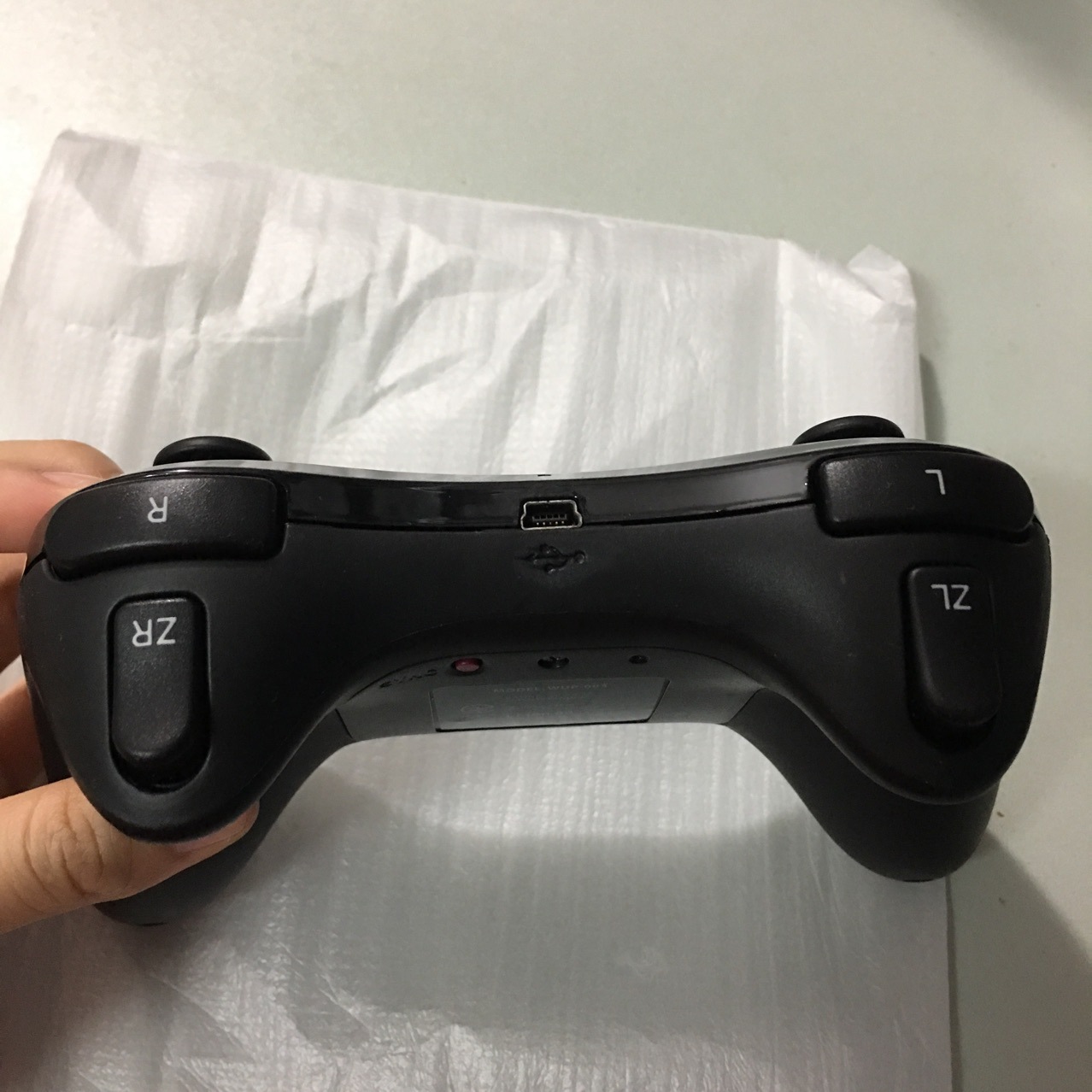 任天堂wiiu经典por手柄牛角手柄 游戏无线震动手柄 裸装 送数据线