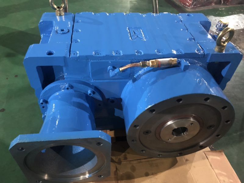 常州电机直连式单螺杆挤出机齿轮箱减速机zlyjf133