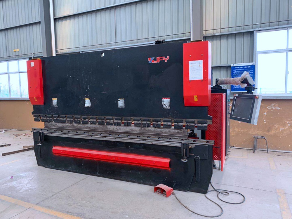 出售现货二手金方圆数控折弯机亚威数控冲床爱克数控剪板机