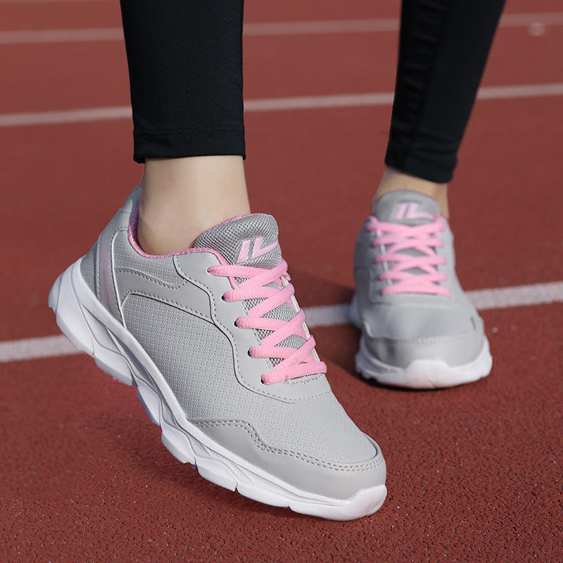 秋季平底女鞋皮面单鞋全黑色运动鞋跑步休闲百搭女鞋妈妈软底舞鞋