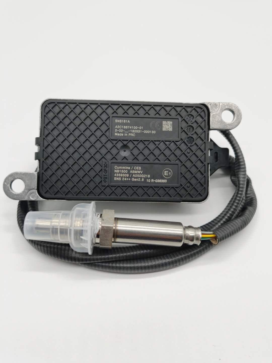 汽车氮氧传感器荣威方4针氧传感器5wk96765a4326863a045s157