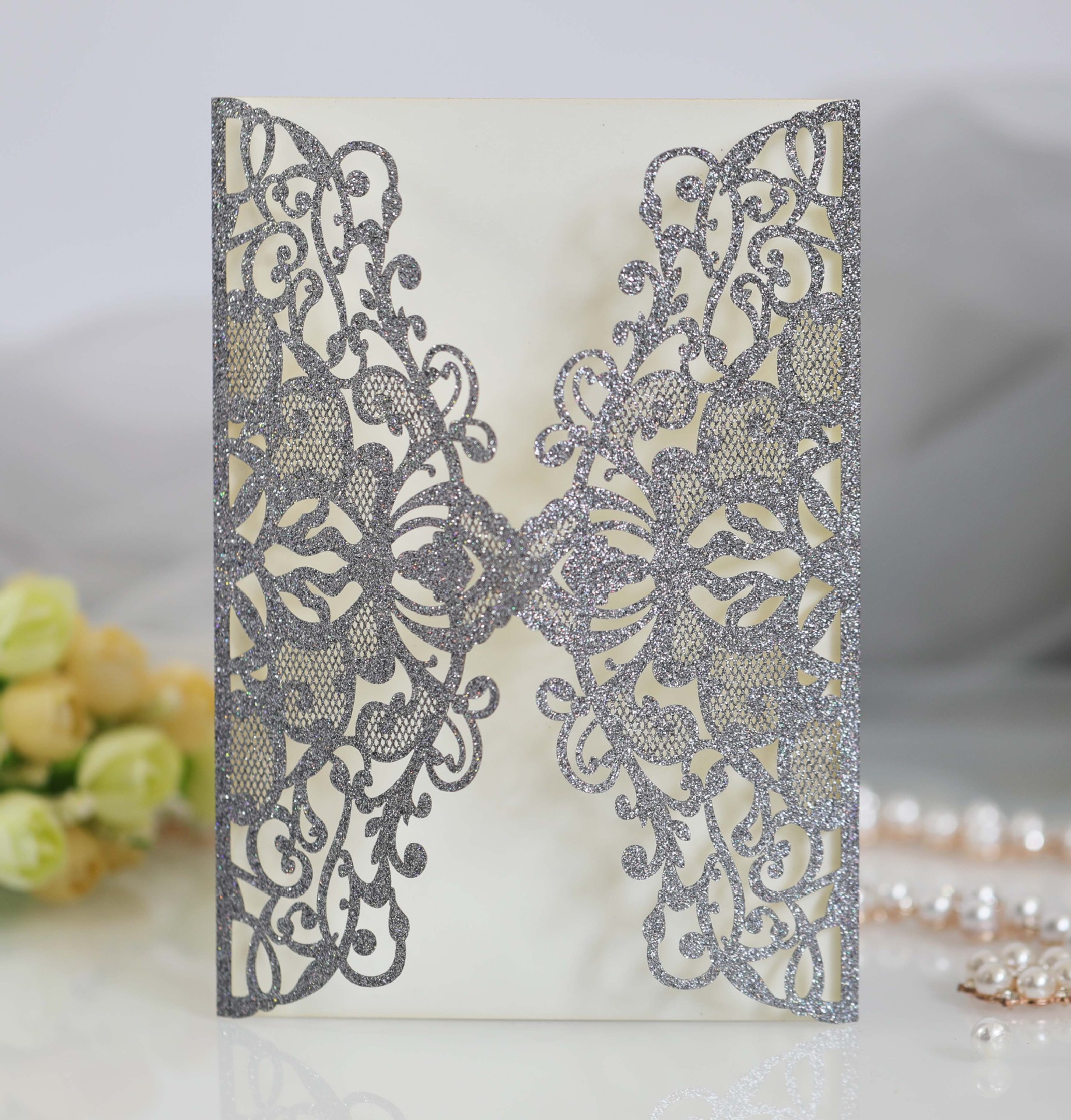 金葱纸情人节日贺卡 激光卡片 蕾丝镂空邀请函 高档请柬浙江批发