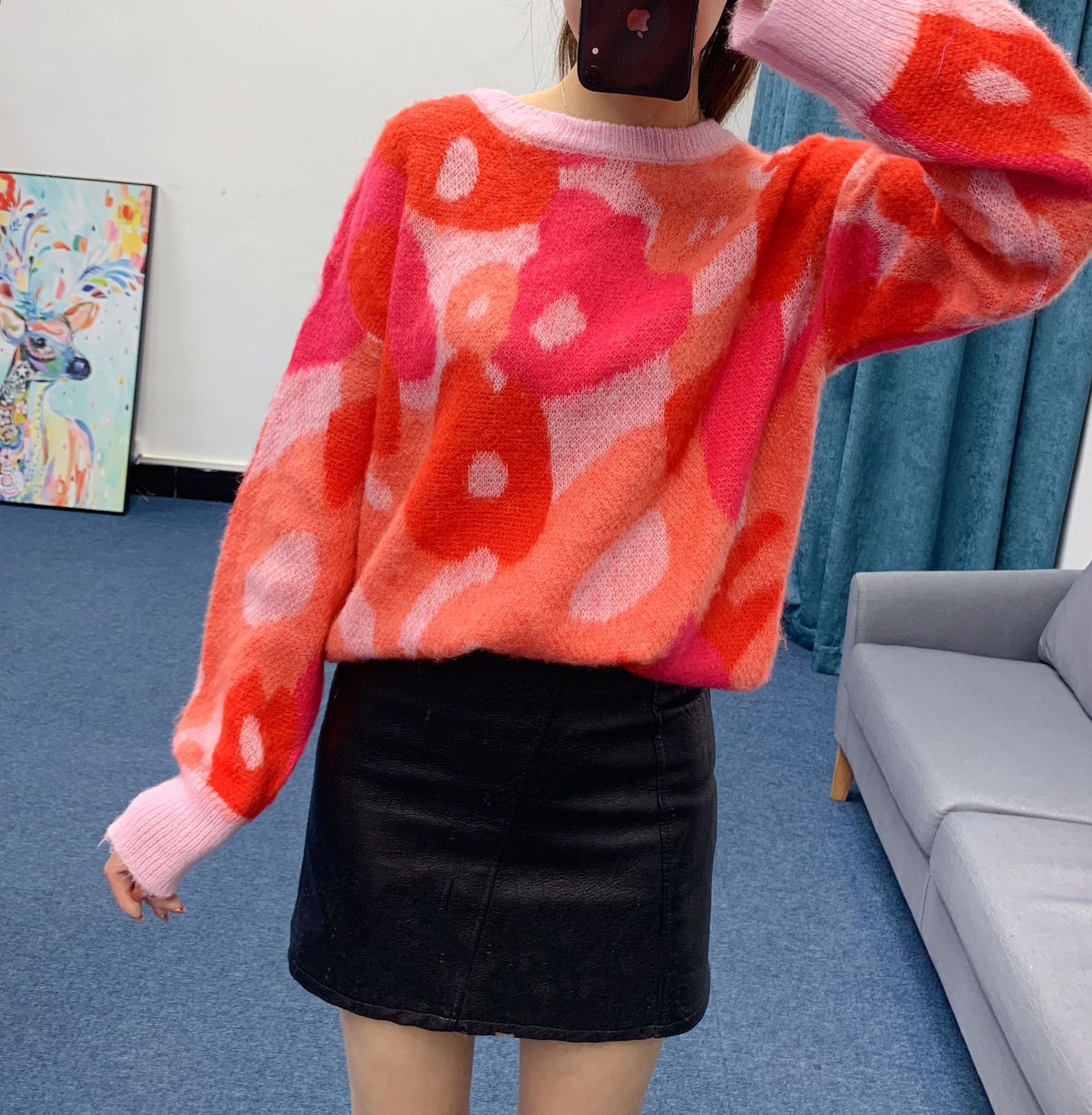 2019新款 甜美百搭晕染花色拼色花朵海马毛毛衣圆领长袖上衣秋冬