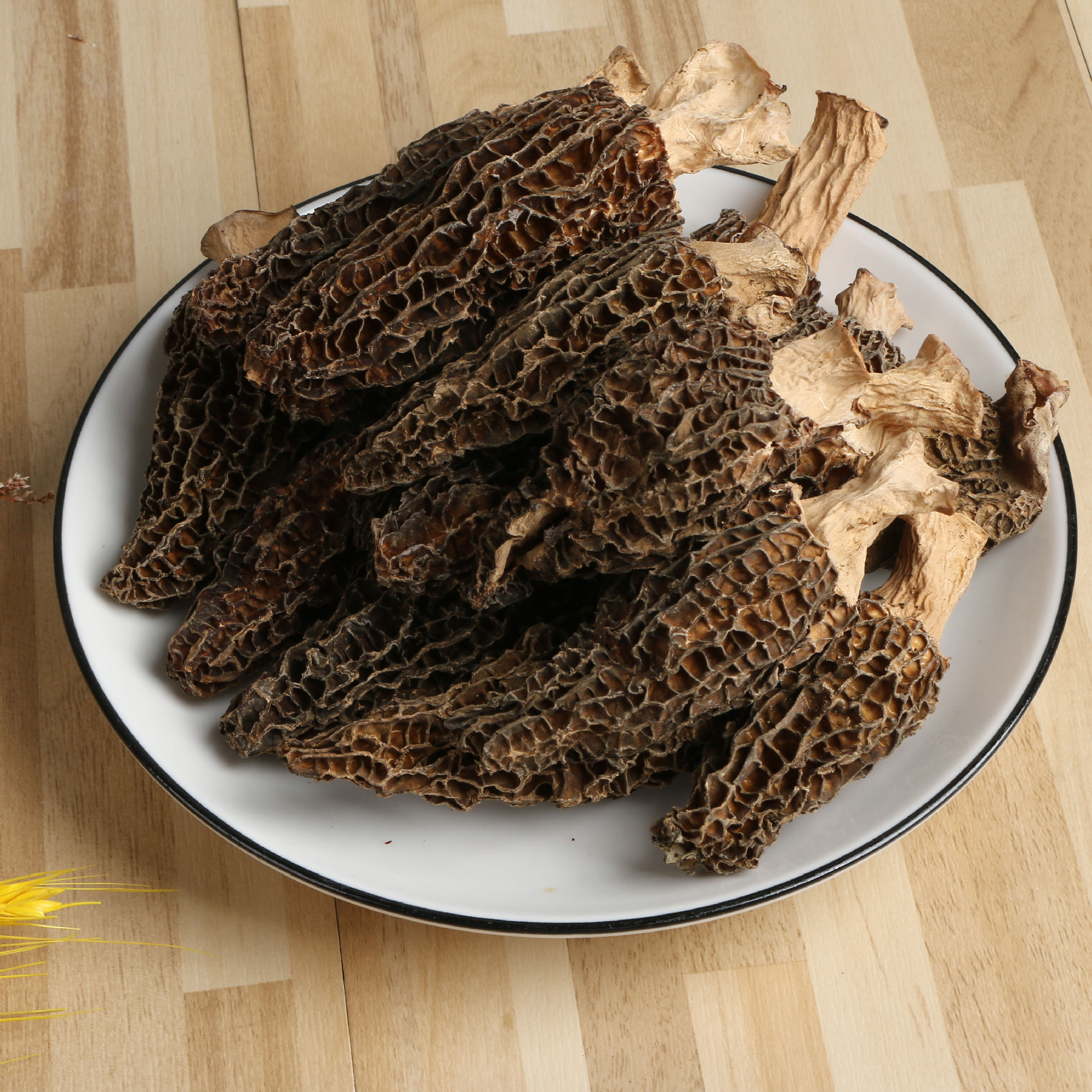 云南羊肚菌食用菌煲汤材料散装羊肚菌干货食用农产品厂家批发