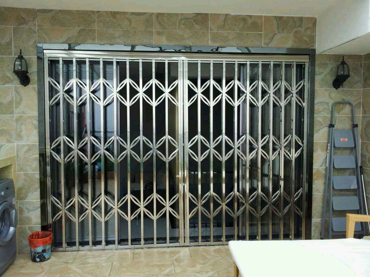 不锈钢拉闸门伸缩折叠家用防盗拉门入户透气门铁拉伸门防盗窗