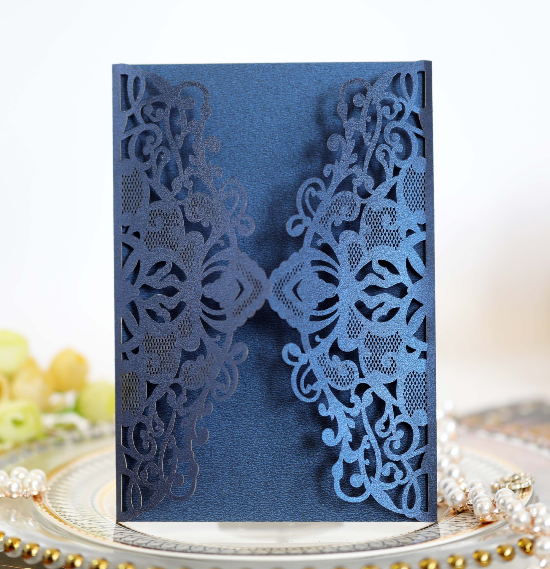 跨境现货 新品欧美激光卡片 镂空请柬 祝福贺卡婚礼结婚邀请函