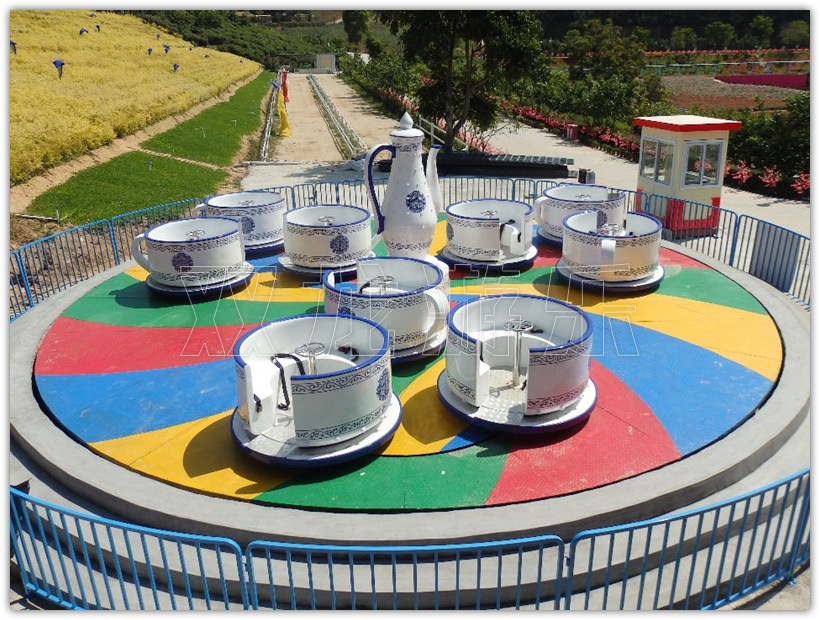 双龙游乐供应 热销好玩的亲子类公园游乐设备 9杯旋转咖啡杯