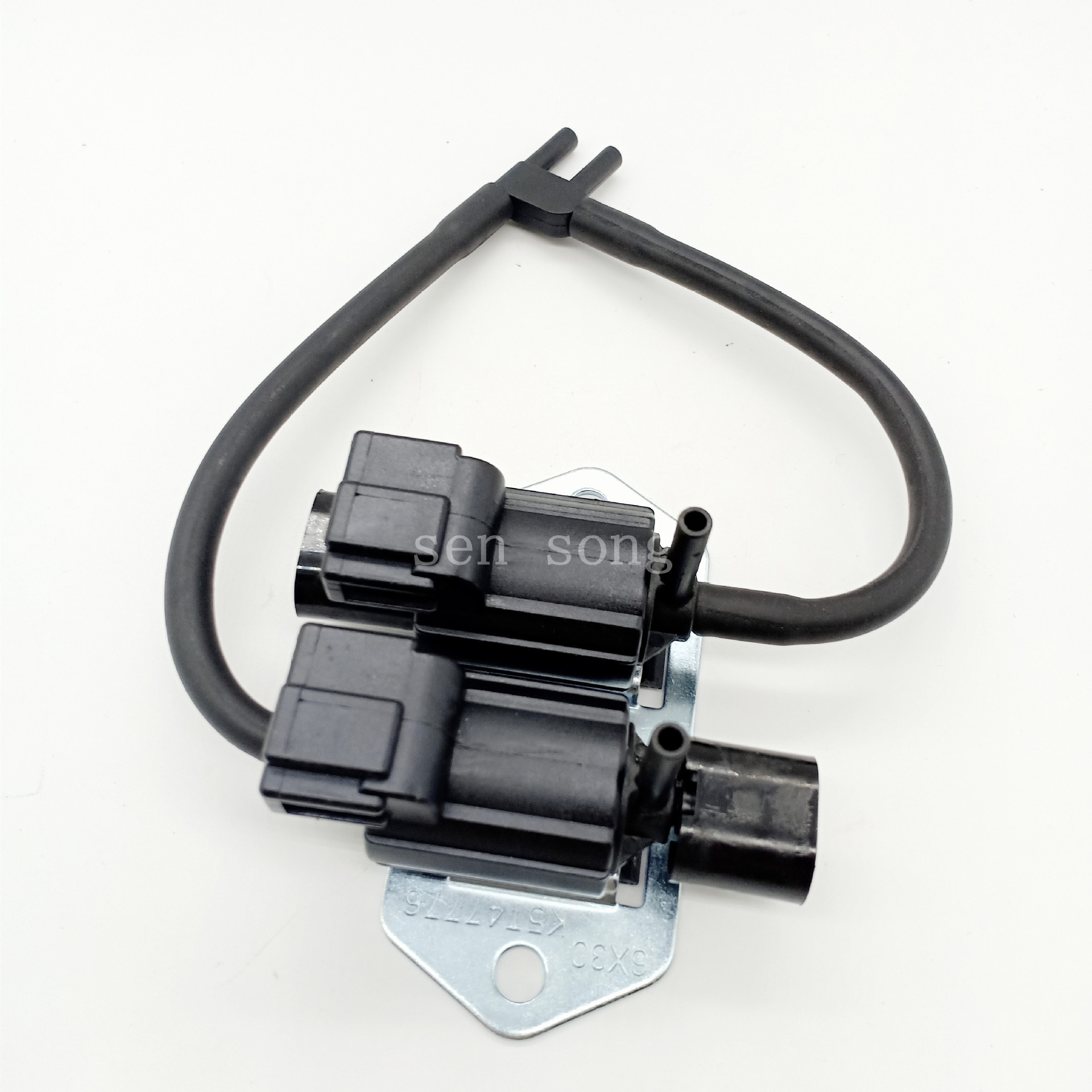 适用三菱帕杰罗l200 电磁阀真空开关k5t81794 mb620532 mr430381