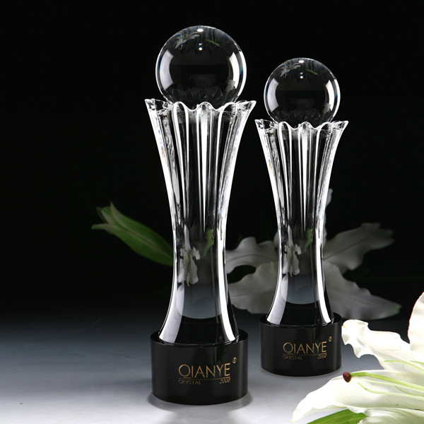 现货高端水晶礼品摆件银行政府学校活动vip 奖杯奖牌加工订制