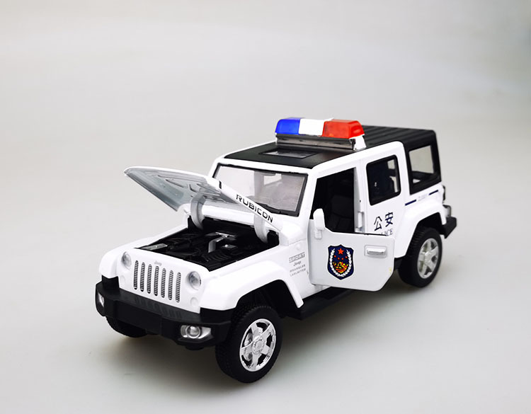 宝思仑1/32吉普警车回力声光越野车仿真金属车开门男孩玩具66052