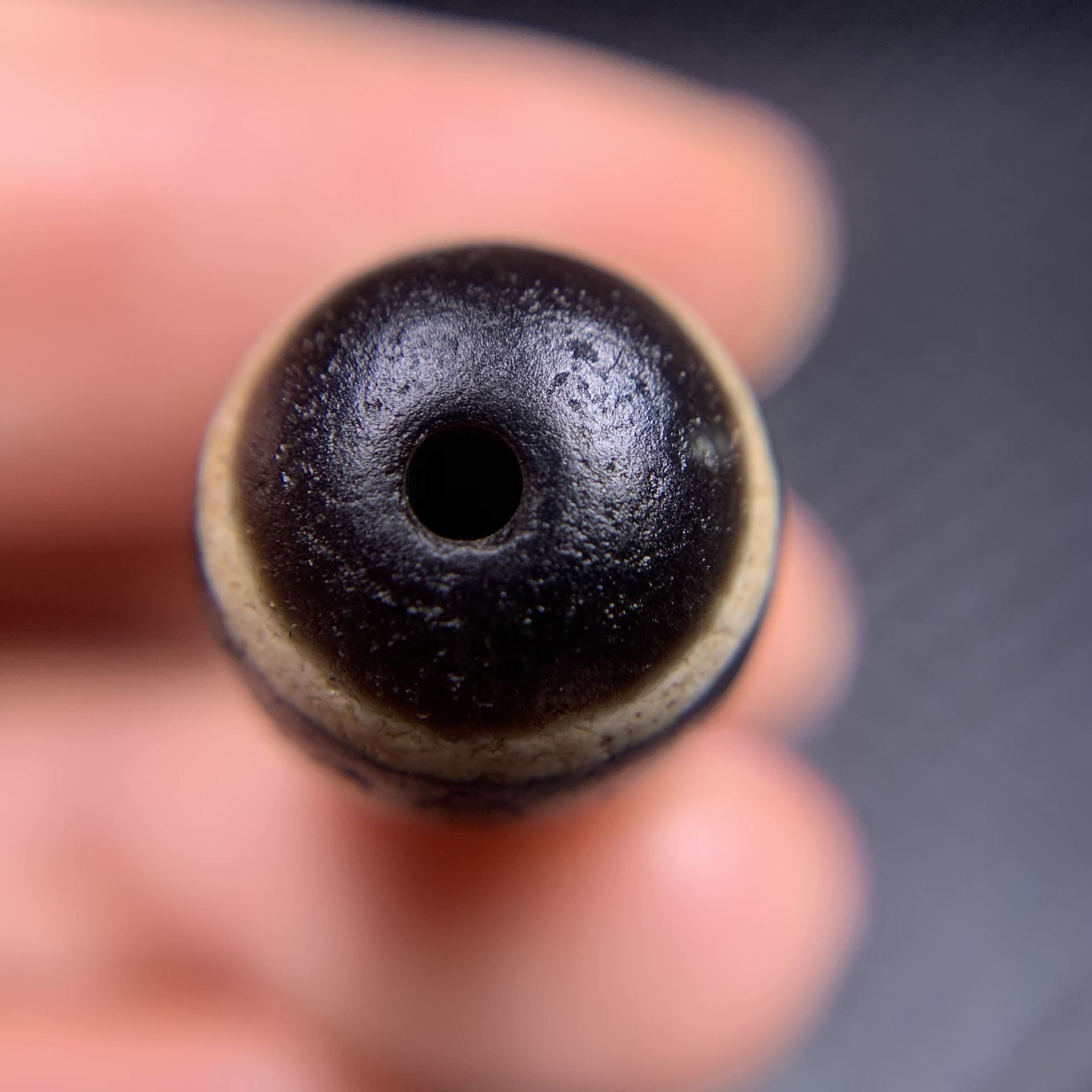 立志玛瑙 西藏玛瑙玉髓天珠 马蹄纹风化纹包浆牙黄达洛珠散珠配饰