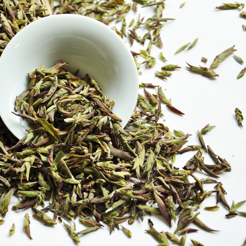 云南普洱茶 邦东大雪山野生芽孢茶 桃花醉 临沧芽苞茶 紫芽绿芽包