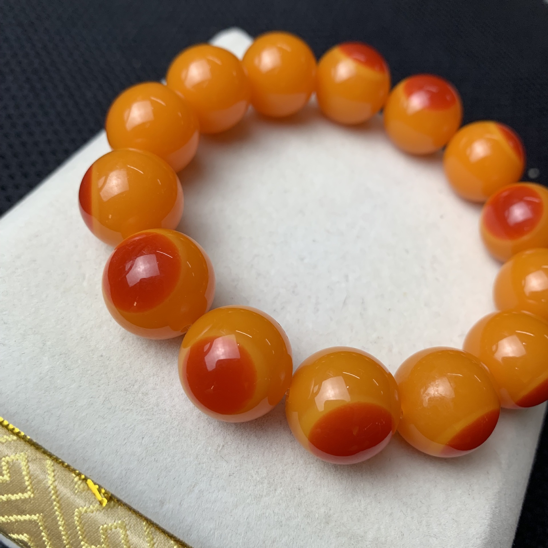 2020爆款精品合成一点红鹤顶红鸟头手串手链佛珠厂家直销直播货源