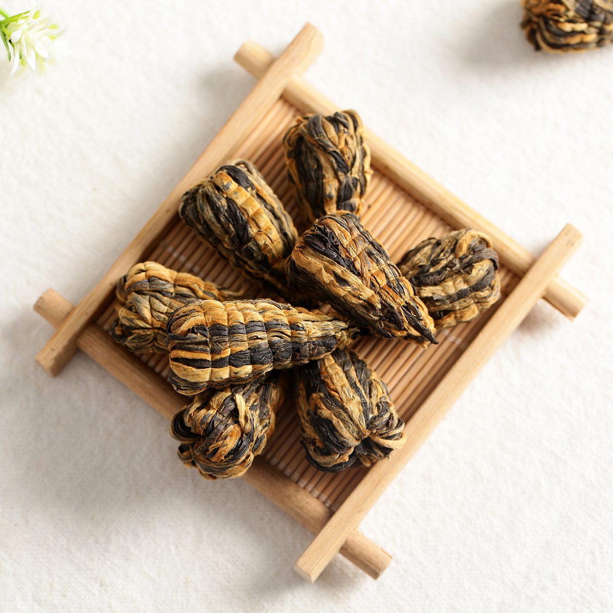 凤庆滇红茶宝塔 头春 蜜香金丝一芽一叶松针500g一手批发源头厂家