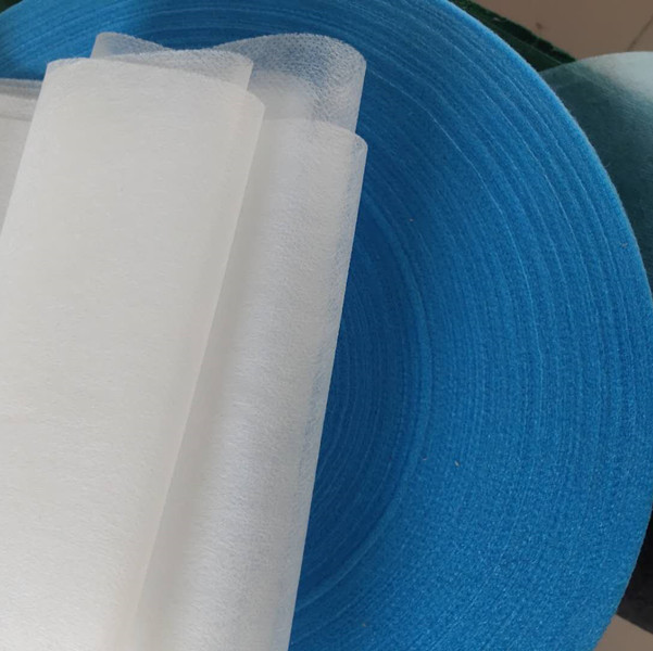 pe无纺布淋膜加工复合无纺布淋膜加工加工厂家直销防护服pp无纺布-阿