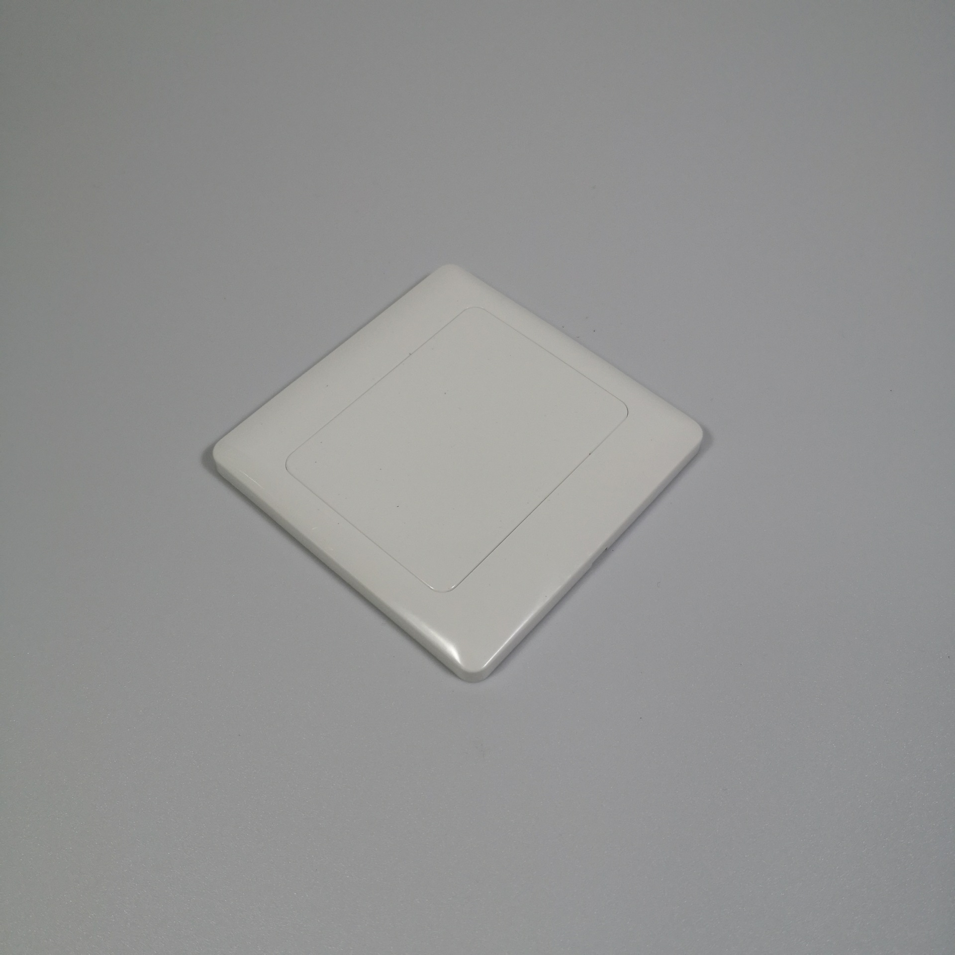 86盒盖板盲板空白面板墙壁开关插座施工盖