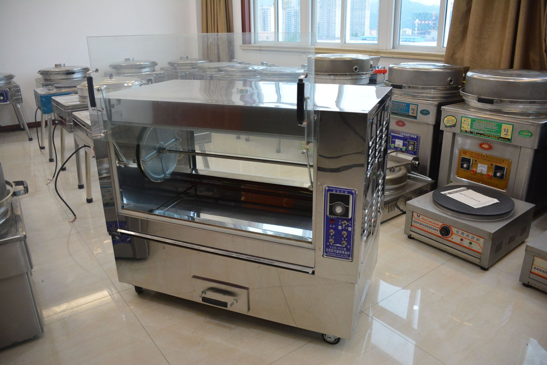 电烤鸡架烤箱商用自动旋转张成荣燃气烤鸡架子大容量卧式烤禽炉