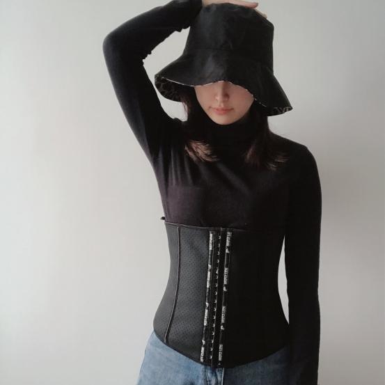 束腰真的有那么恐怖?内脏移位?谣言!