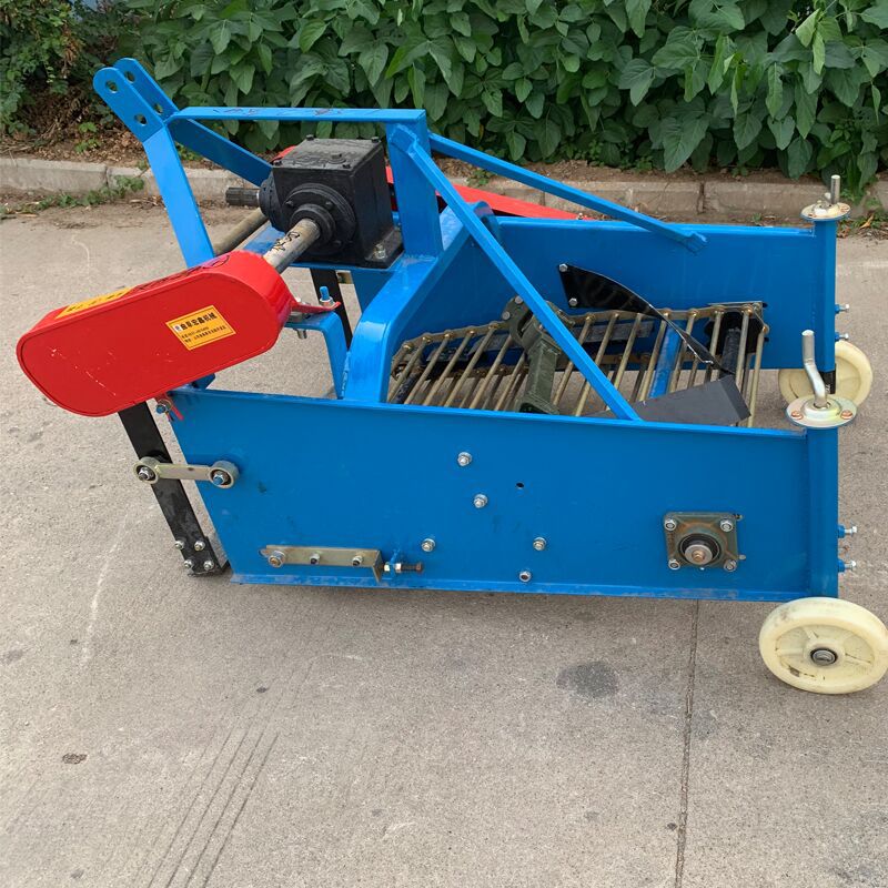 地瓜杀秧收获机 红薯地瓜土豆马铃薯回收机 甘肃土豆地瓜收获机