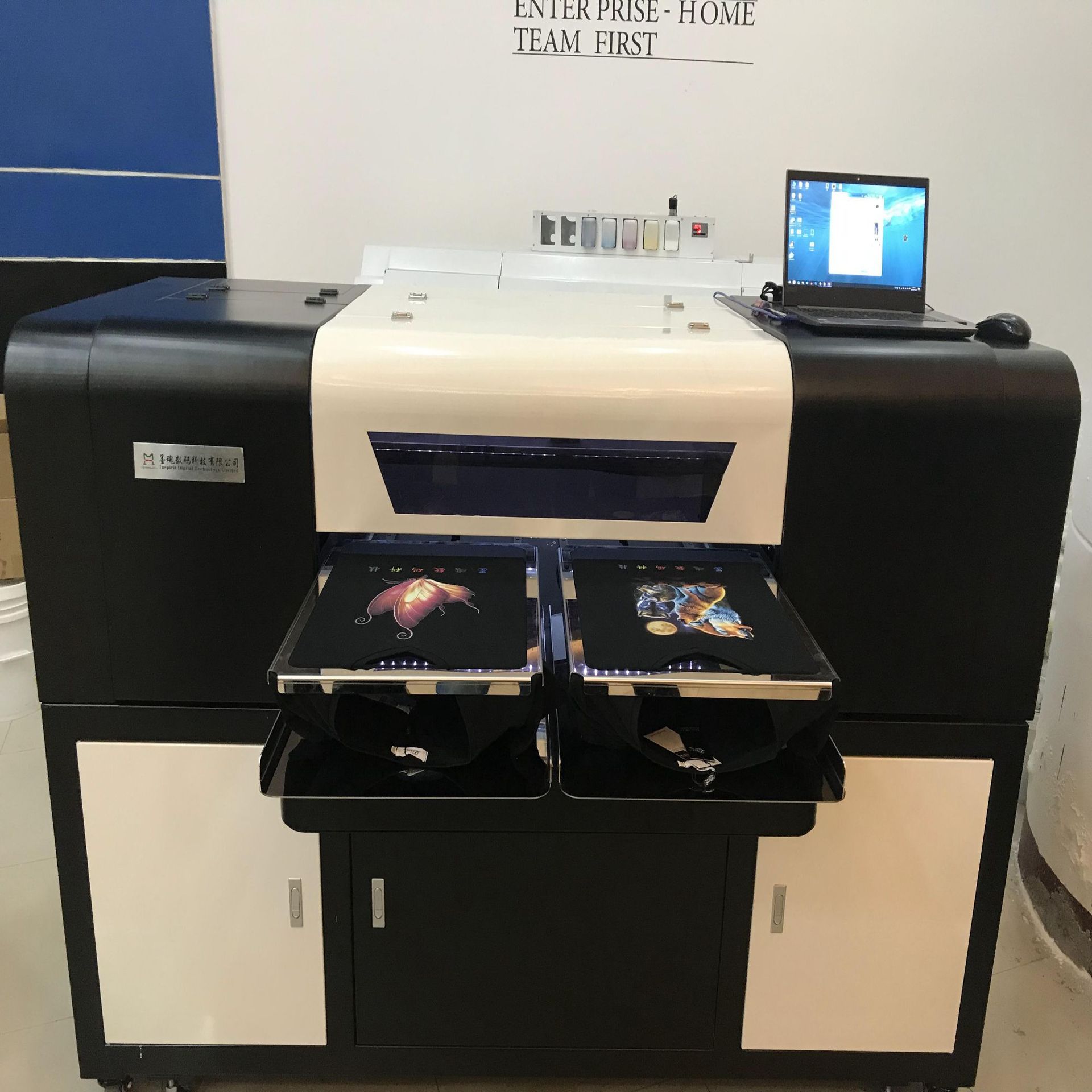 双工位数码白墨直喷机#dtg白彩同出纺织涂料纯棉印花打印机四喷头