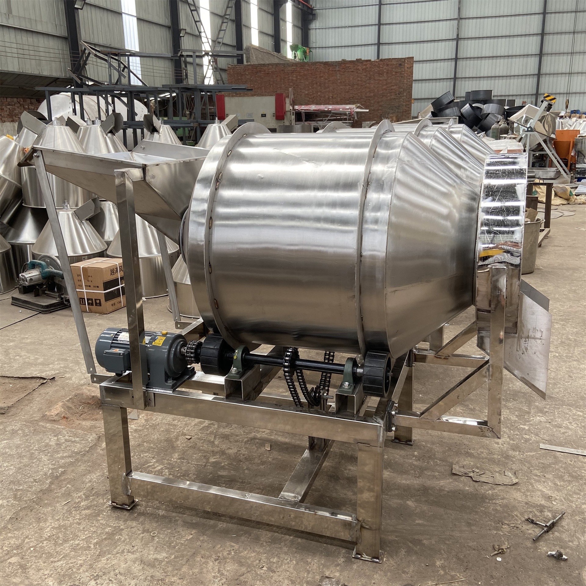 卧式不锈钢搅拌机滚筒密闭式淀粉料食品拌料机益生菌颗粒混合机