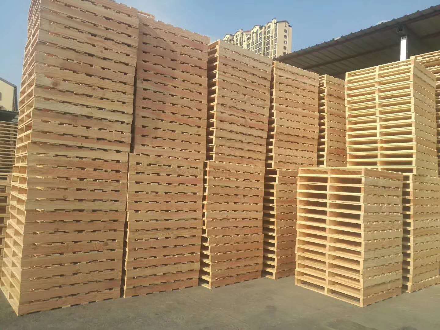 木制托盘生产定制 木栈板批发 叉车物流仓储设备松木托盘工厂直销