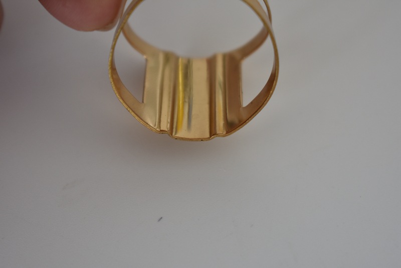 中音次中音高音萨克斯笛头卡箍卡子铜卡固定哨片铜卡配件厂家直销