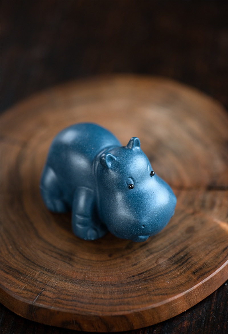 宜兴紫砂茶宠河马摆件财大气粗招财爆款雕塑茶具创意袖珍款可