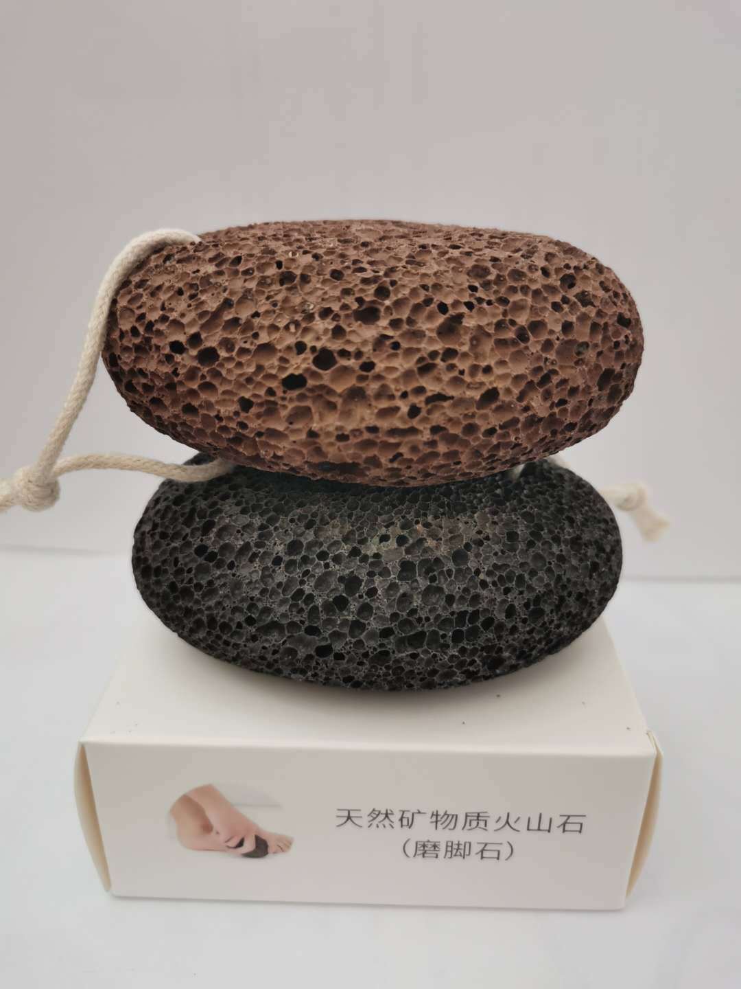 家用磨脚石去死皮老茧火山石磨脚器脚后跟锉角质浮石搓脚石