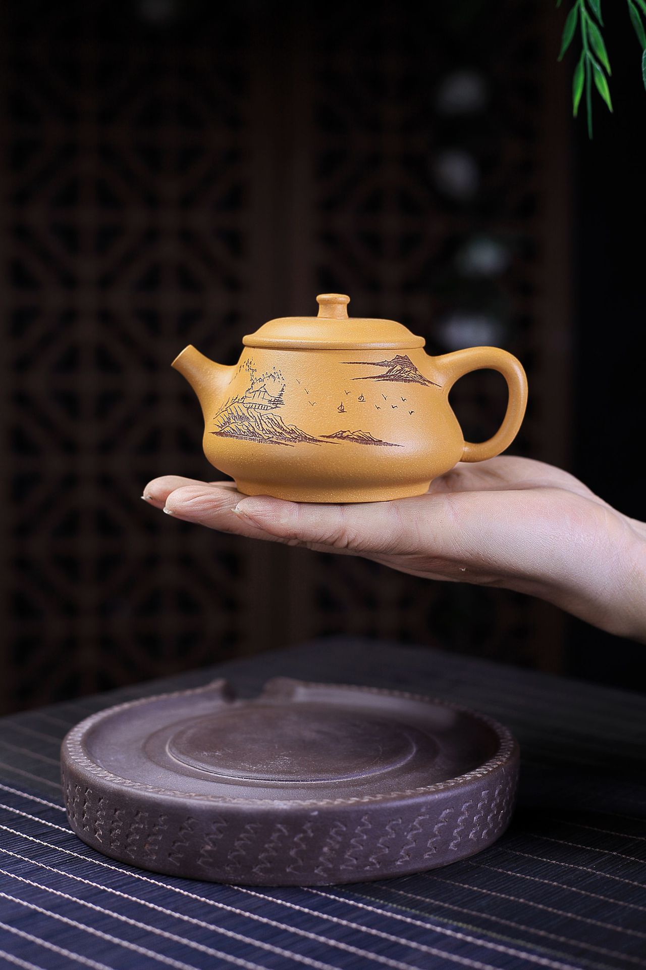 宜兴厂家直销原矿紫砂壶原矿段泥刻绘山水潘壶名家全手工泡茶壶
