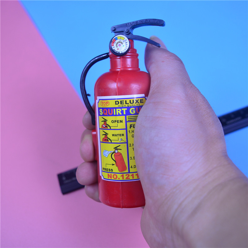 创意儿童灭火器水枪diy小玩具夏季戏水迷你喷水枪消防员仿真玩具