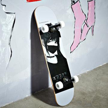 来图定制专业花式短板双翘滑板四轮滑板成人枫木小滑板8寸sup me