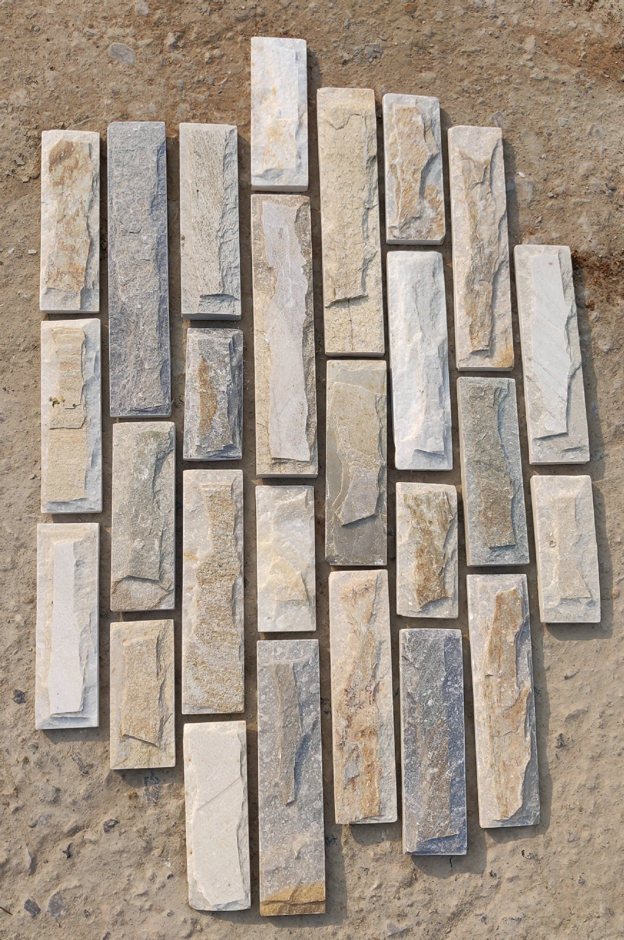 蘑菇石外墙砖 永翔厂家直销天然石材批发内外墙饰用黄木纹蘑菇石