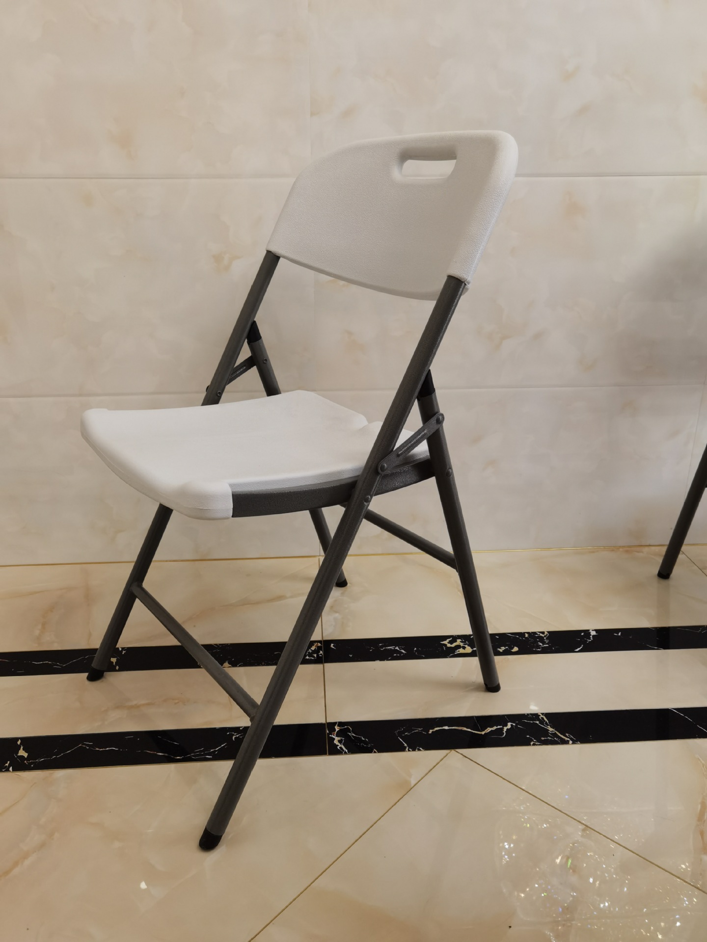 户外吹塑折叠椅 休闲折叠椅时尚方便携带