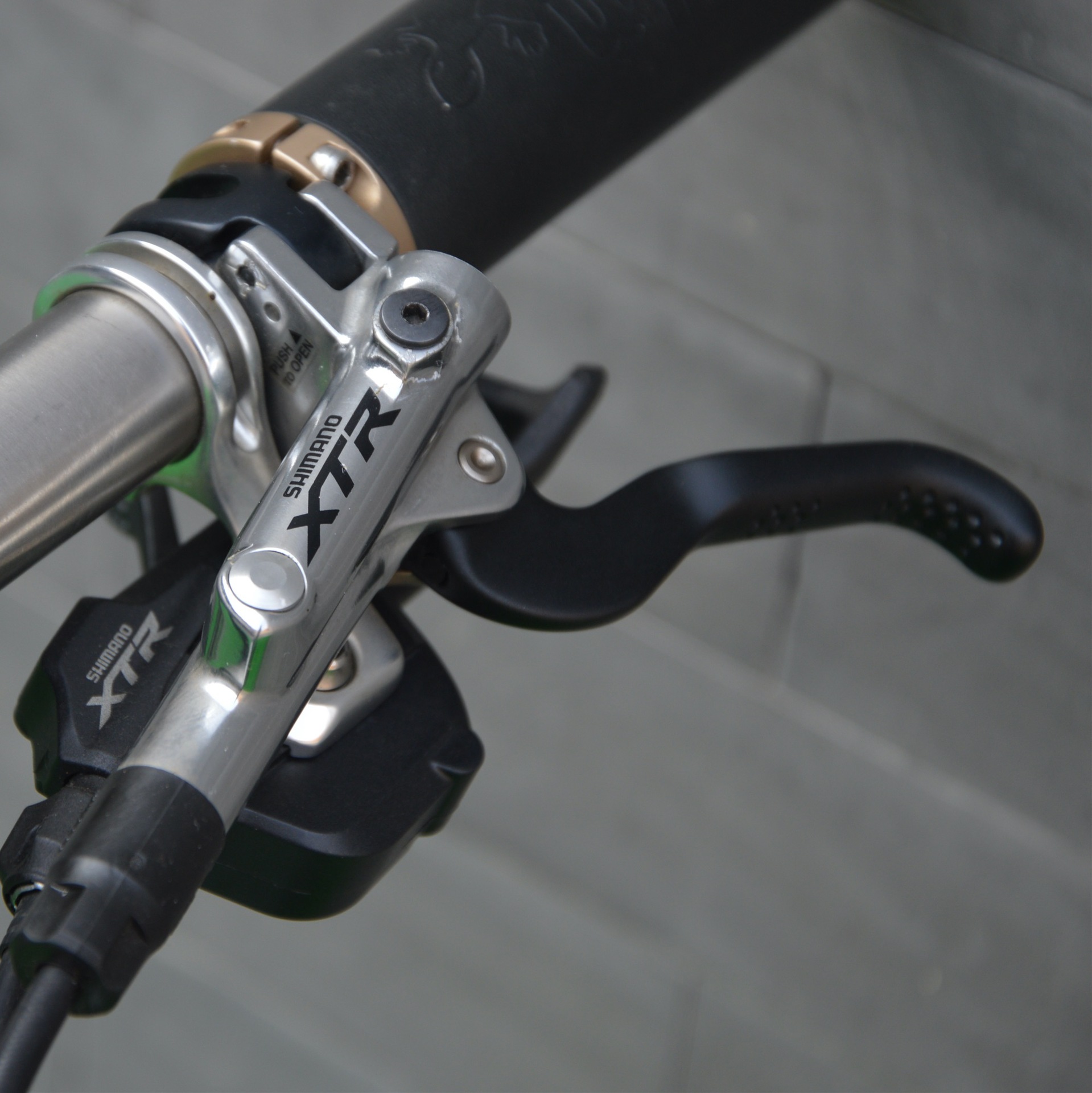 gemoda26寸钛镁合金山地自行车xtr大套件fox气压前叉bicycle工厂