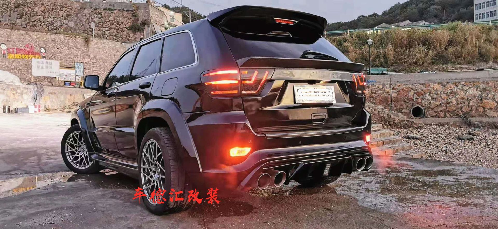 大切诺基改装升级宽体大包围 前后杠机盖套件