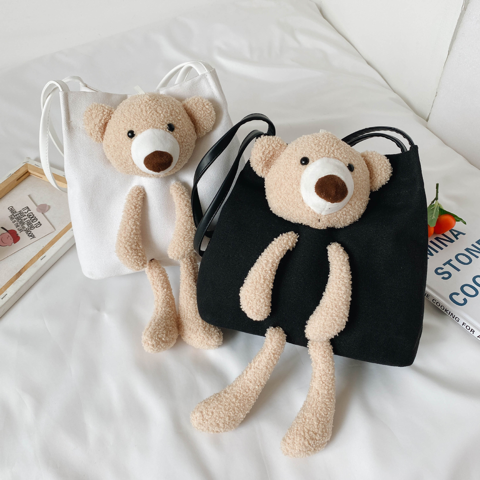 夏天小熊包包2020新款潮网红时尚帆布包女单肩腋下包百搭手提女包